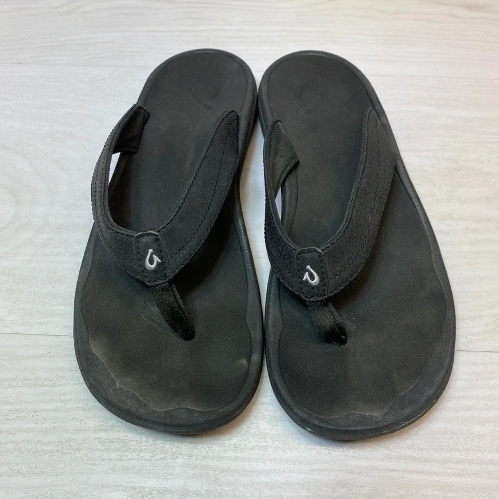 OluKai Womens 10 Ohana Flip Flops Beach Sandals Black Synthetic Water Resistant
